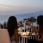 Ξενοδοχείο Domo20 & Rooftop 3*