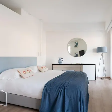Hotel Domo 20 & Rooftop 2*