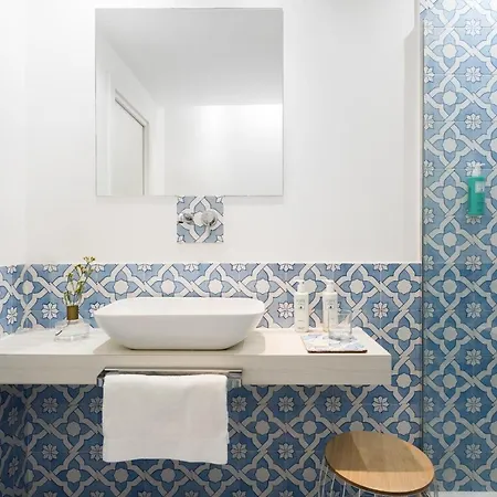 فندق Domo 20 & Rooftop 2*