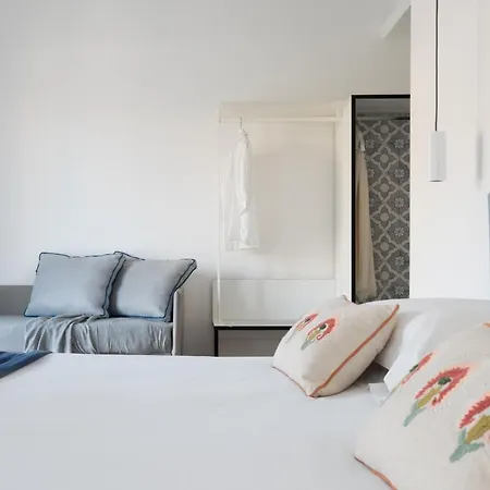 Domo 20 & Rooftop فندق 2*