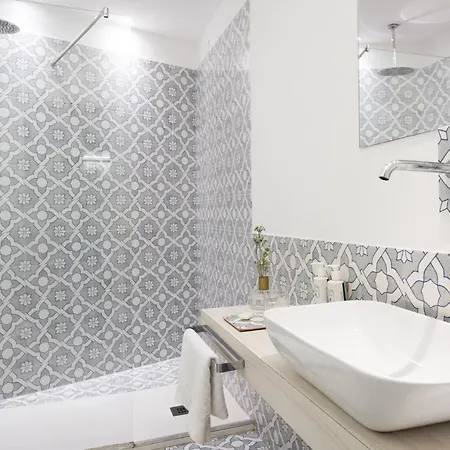 Domo 20 & Rooftop فيكو إيكوينس