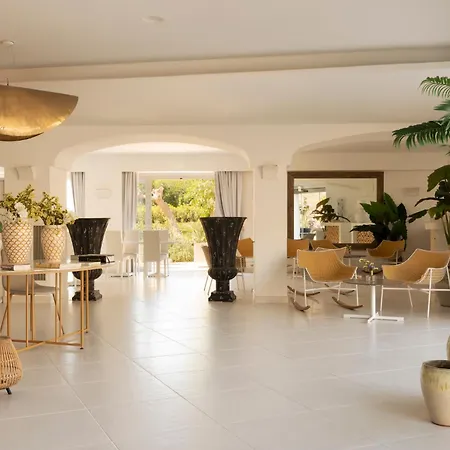 Domo 20 & Rooftop فندق