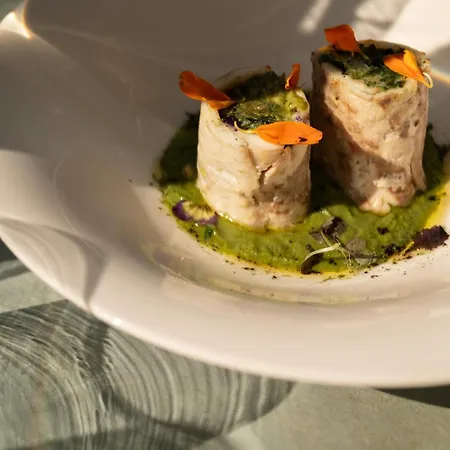 Domo 20 & Rooftop فندق