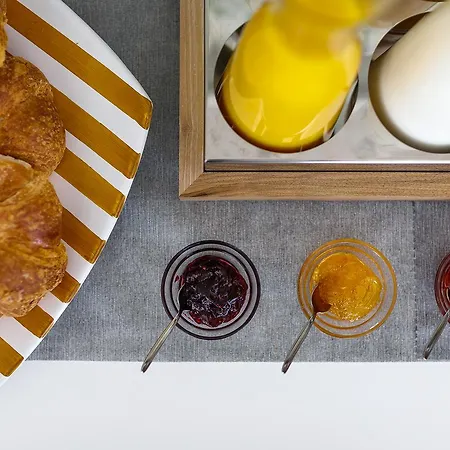 Domo 20 & Rooftop فندق 2*