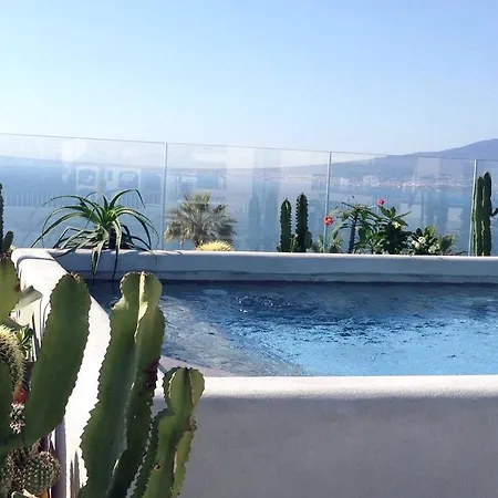 Hotel Domo 20 & Rooftop Vico Equense