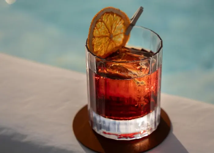 Domo20 & Rooftop Вико-Экуенсе