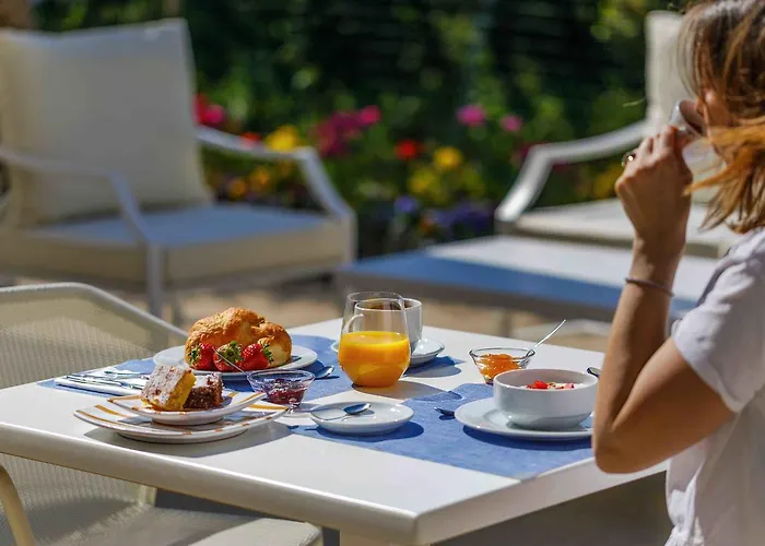 Domo20 & Rooftop فندق 3*